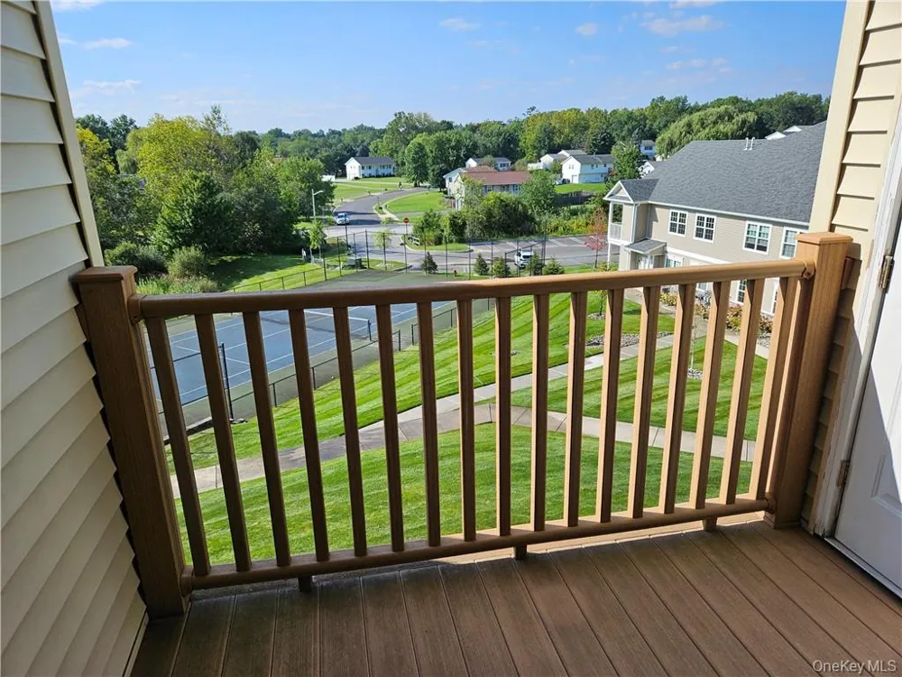 934 Tower Ridge Circle Middletown, NY 10941