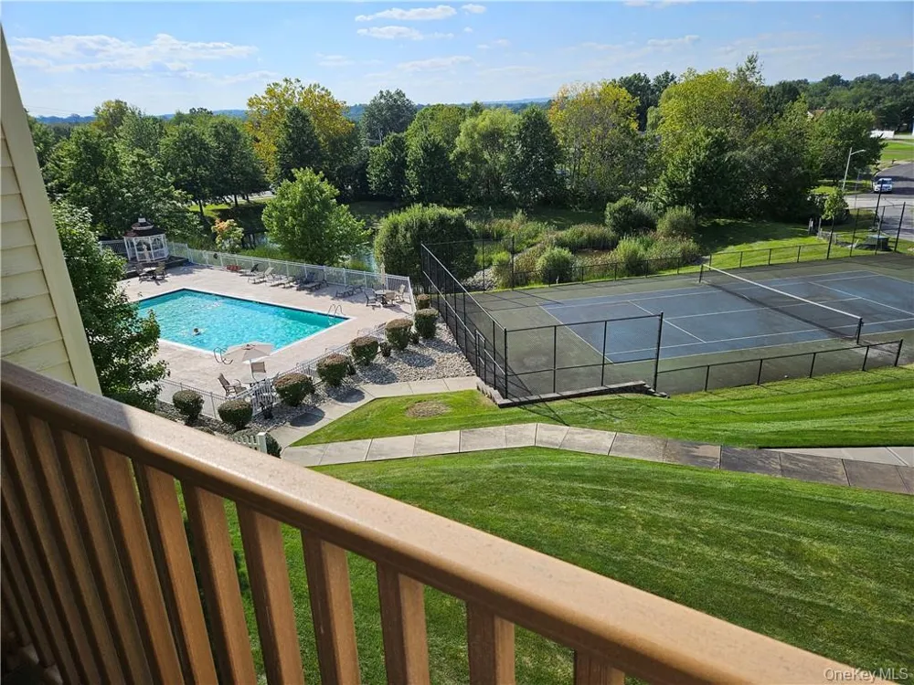 934 Tower Ridge Circle Middletown, NY 10941