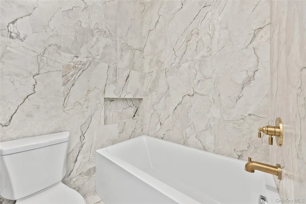 80 Memorial Park Drive #312 Spring Valley, NY 10977