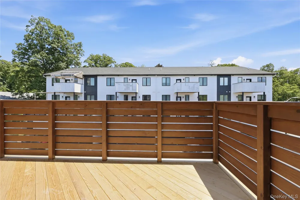 80 Memorial Park Drive #312 Spring Valley, NY 10977