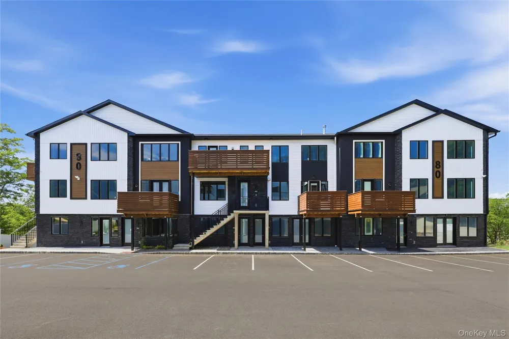 80 Memorial Park Drive #312 Spring Valley, NY 10977