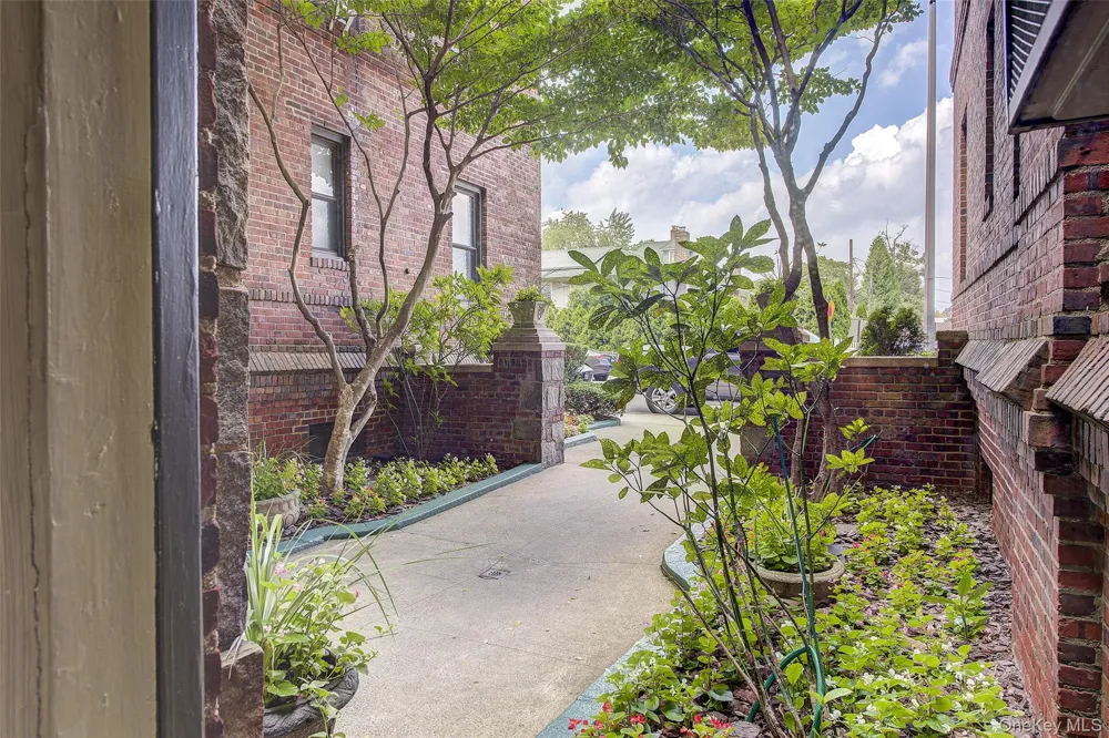 167-10 Crocheron Avenue #3A Flushing, NY 11358