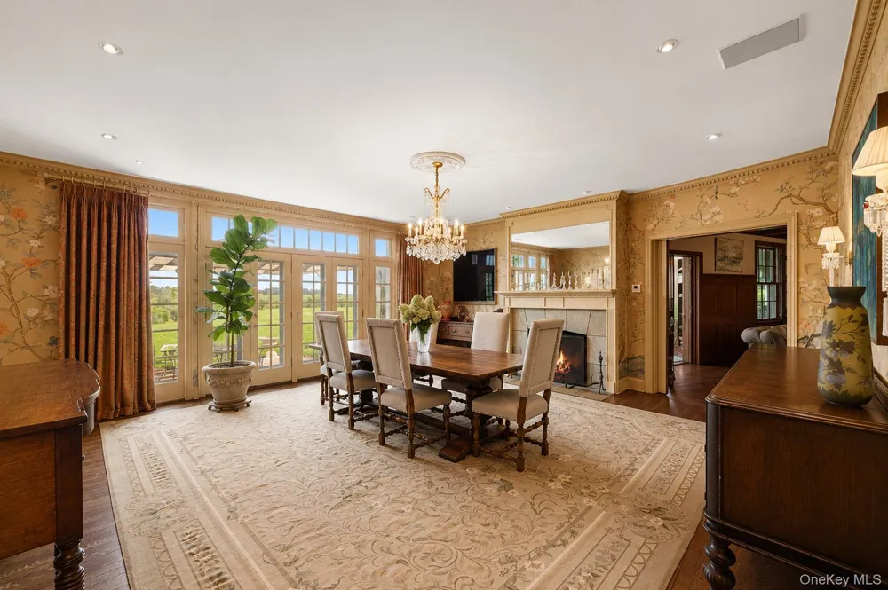 767 Montauk Highway Quiogue, NY 11978