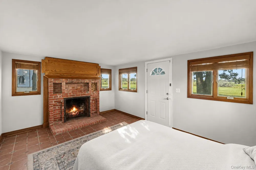 767 Montauk Highway Quiogue, NY 11978