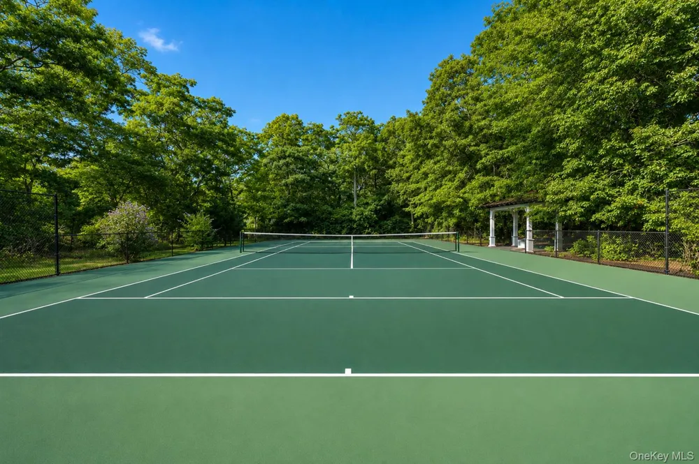 767 Montauk Highway Quiogue, NY 11978