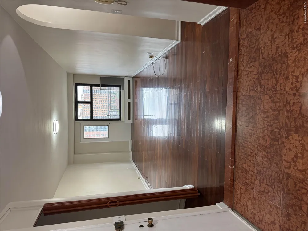 61-45 98 STREET #10L Rego Park, NY 11374