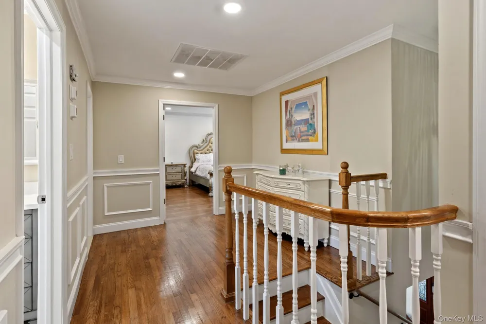 108 Burr Road East Northport, NY 11731