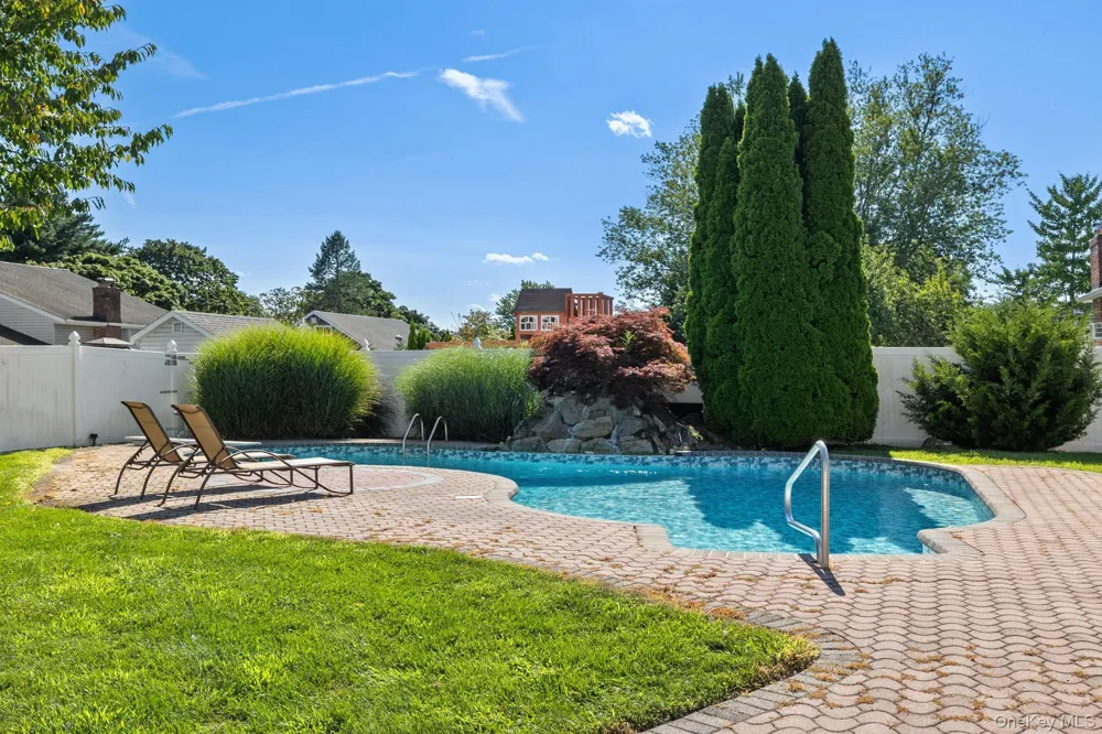 108 Burr Road East Northport, NY 11731