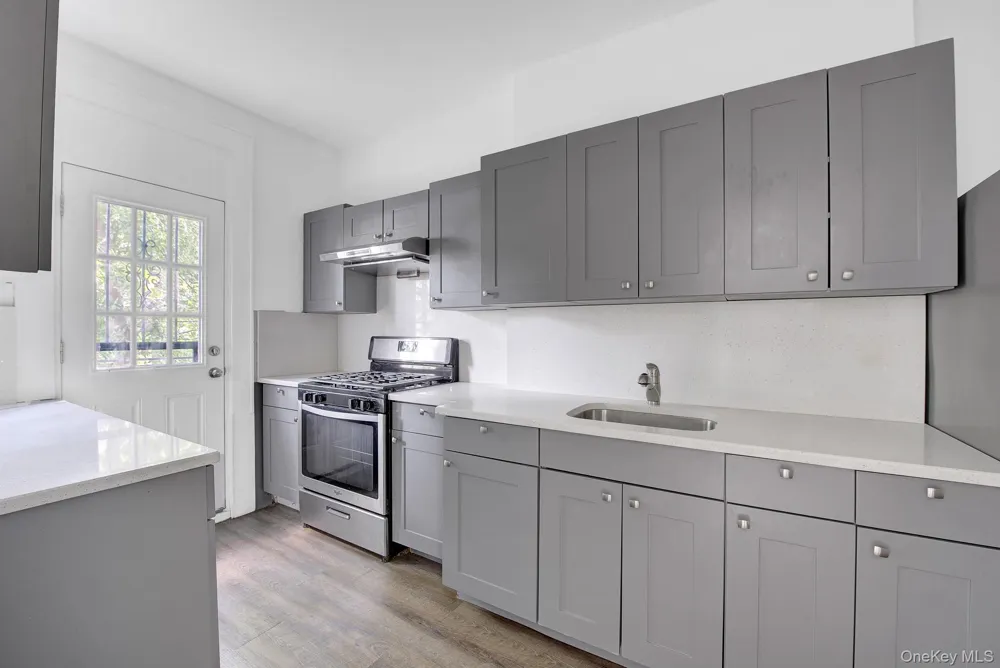 7111 68th Street Ridgewood, NY 11385