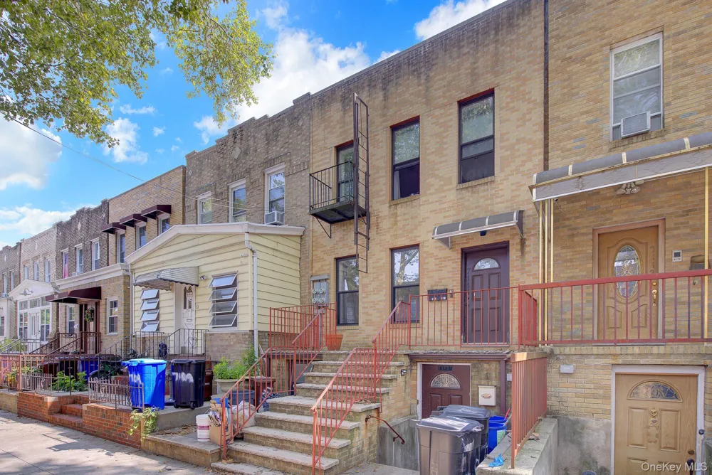 7111 68th Street Ridgewood, NY 11385