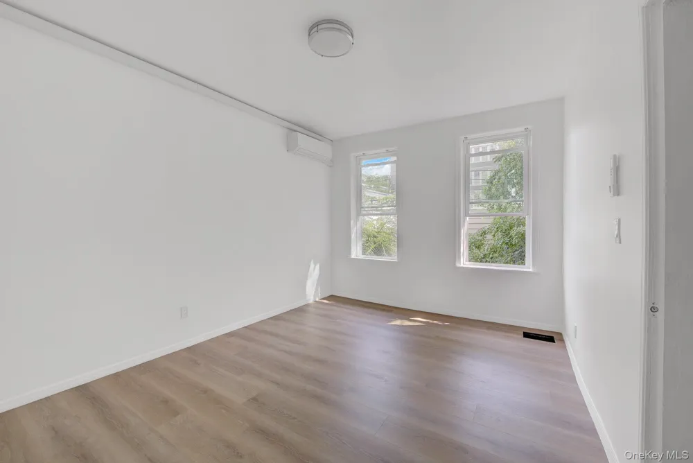 7111 68th Street Ridgewood, NY 11385