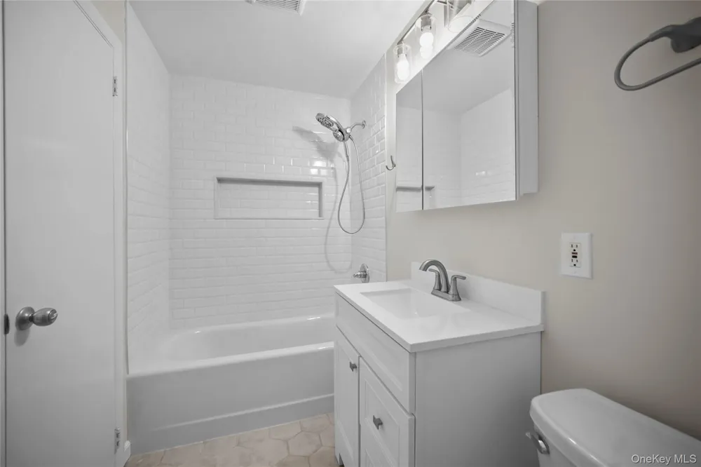 520 Ashford Avenue #5 Ardsley, NY 10502