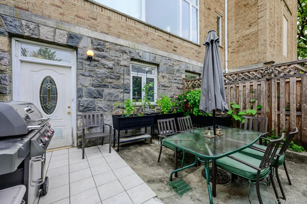 520 Ashford Avenue #5 Ardsley, NY 10502