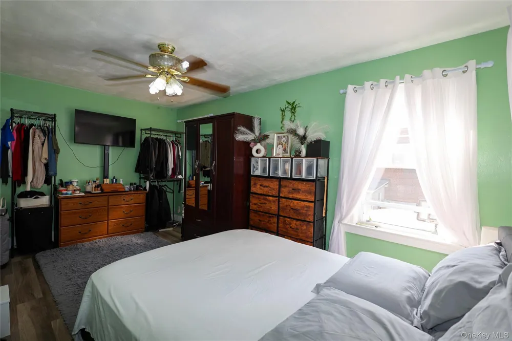 13446 229th Street Laurelton, NY 11413