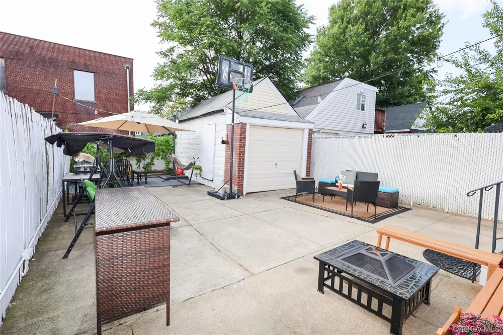 13446 229th Street Laurelton, NY 11413
