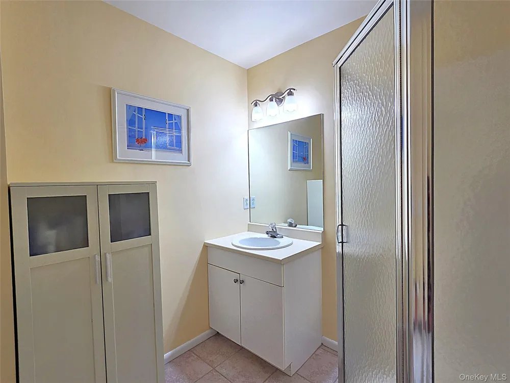 99 Eagle Ridge Way Nanuet, NY 10954