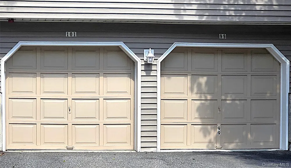 99 Eagle Ridge Way Nanuet, NY 10954