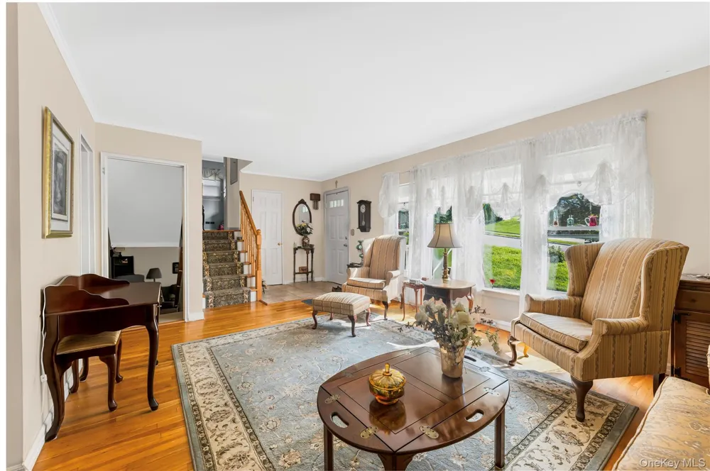 33 Dexter Road Yonkers, NY 10710