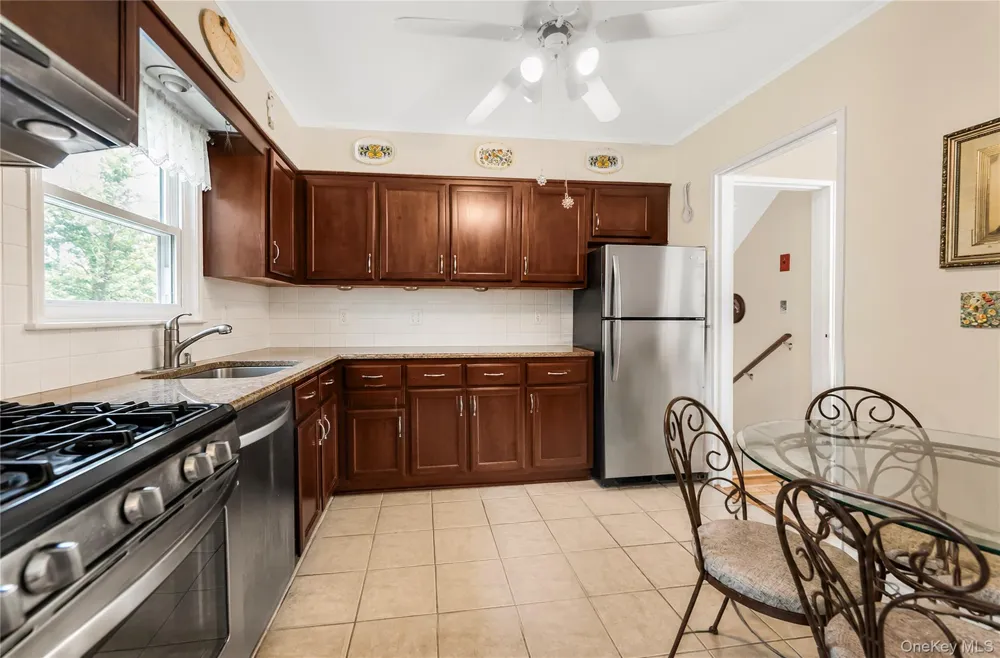 33 Dexter Road Yonkers, NY 10710