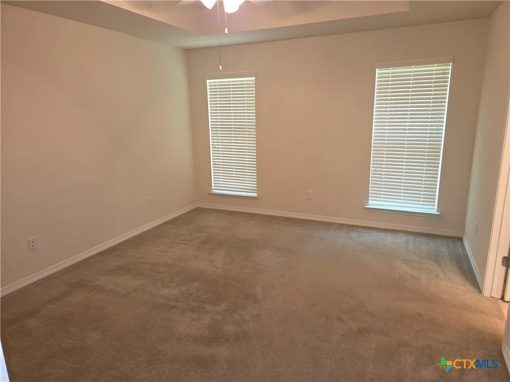 5209 Foxhill Road Temple, TX 76502