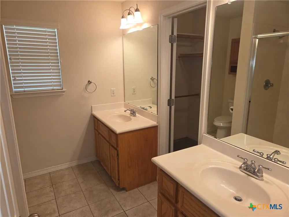 5209 Foxhill Road Temple, TX 76502