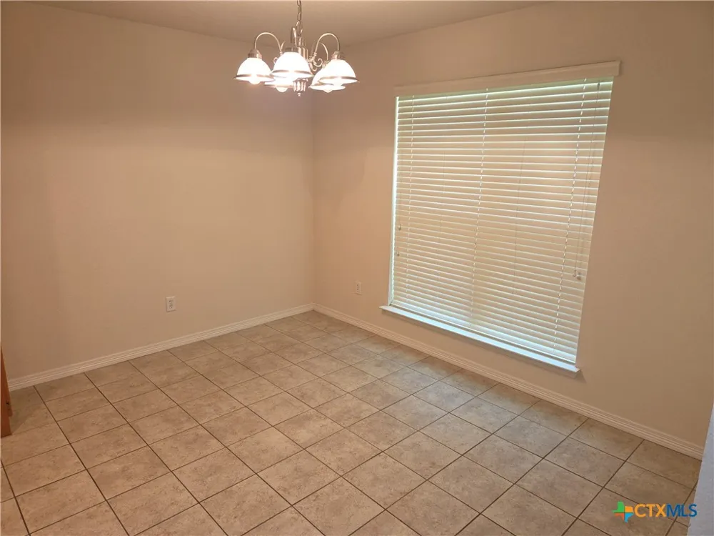 5209 Foxhill Road Temple, TX 76502