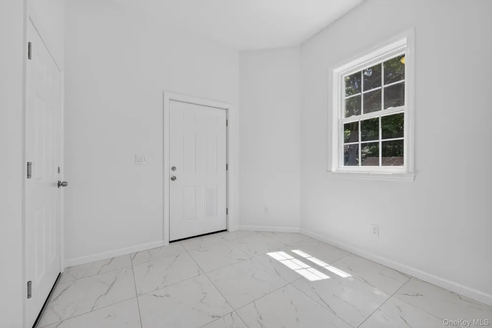 10 Beaver Landing Harrison, NY 10528