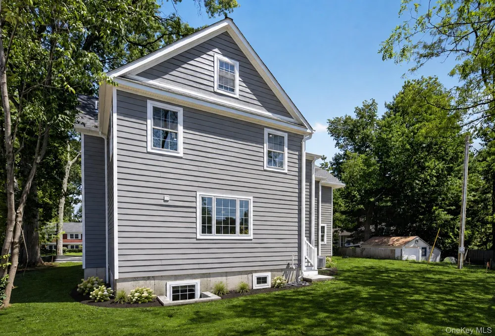 10 Beaver Landing Harrison, NY 10528