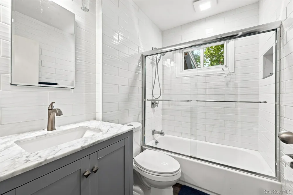 1230 Parkwood Drive Merrick, NY 11566