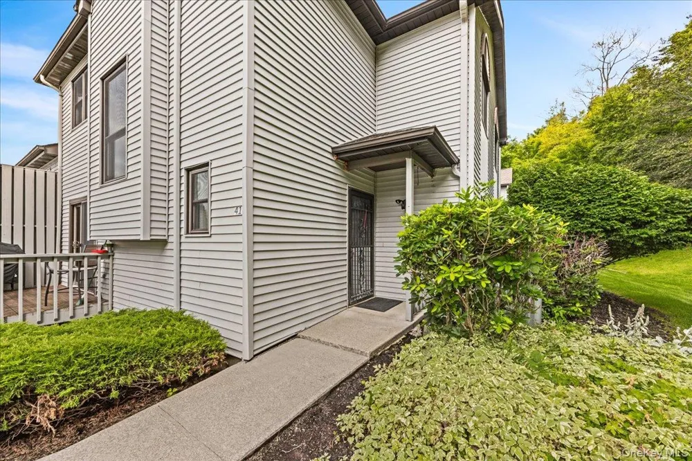 41 Aldo Court Monroe, NY 10950