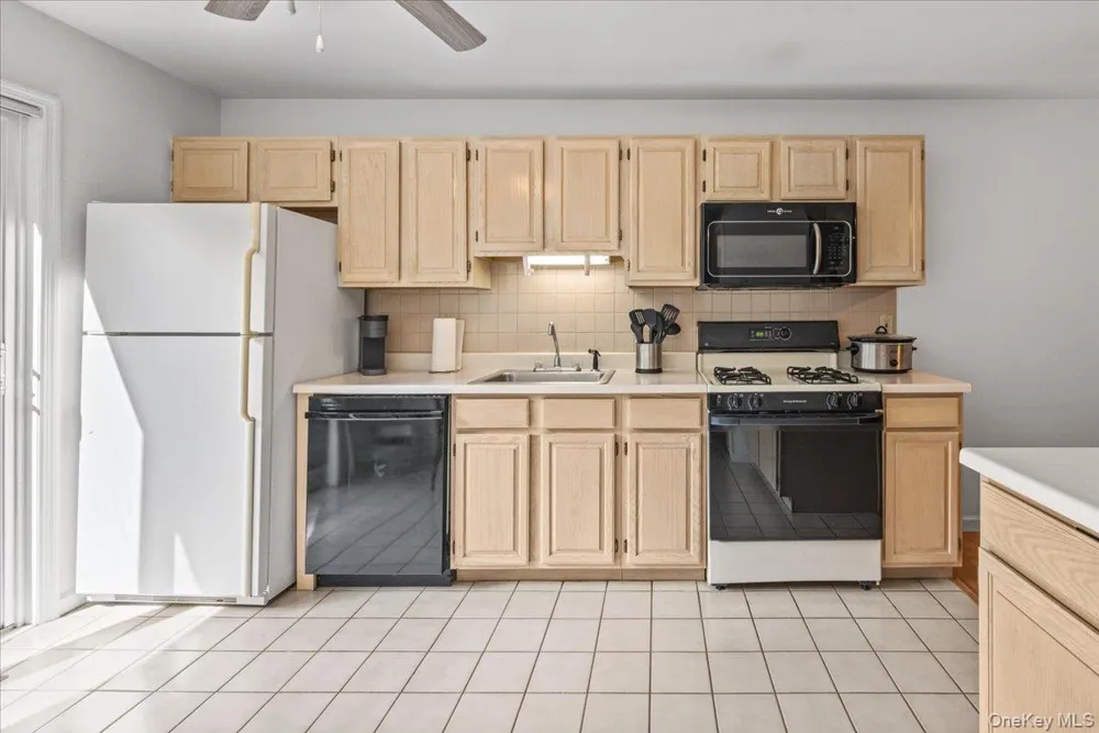 41 Aldo Court Monroe, NY 10950