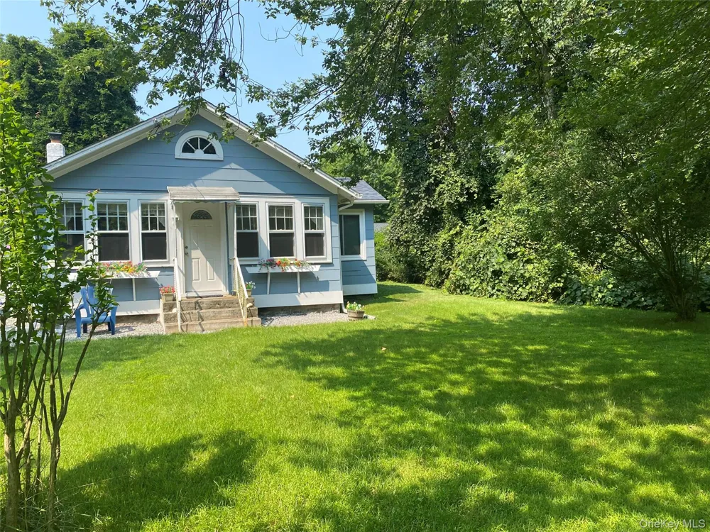 66 Longfellow Drive Mastic Beach, NY 11951