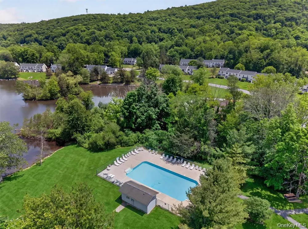 607 Mountain Laurel Drive Monroe, NY 10950