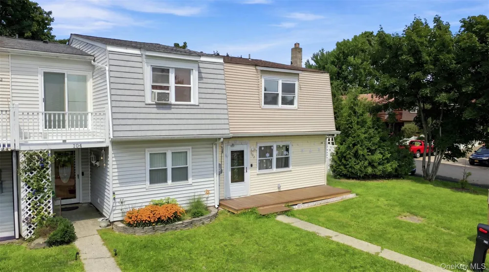 104 Chrystal Drive Maybrook, NY 12543