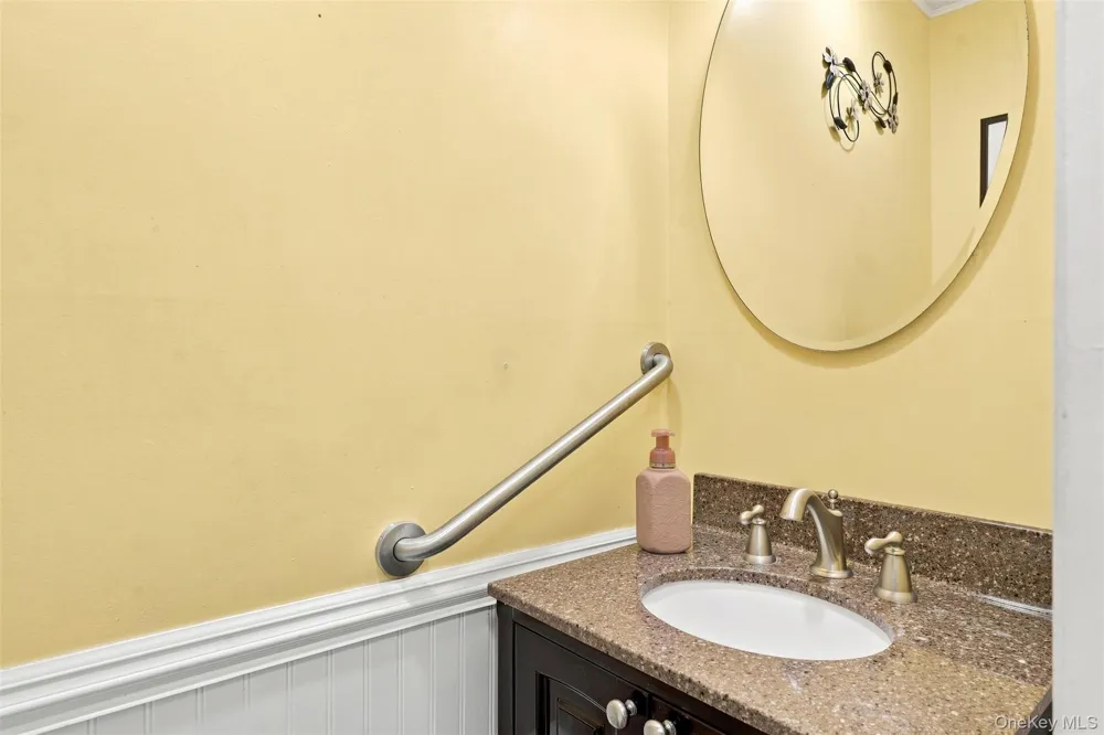 104 Chrystal Drive Maybrook, NY 12543