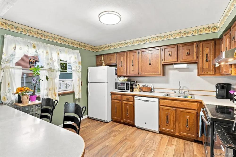 104 Chrystal Drive Maybrook, NY 12543