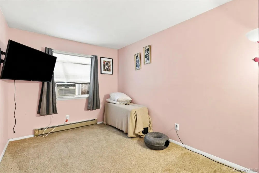 104 Chrystal Drive Maybrook, NY 12543