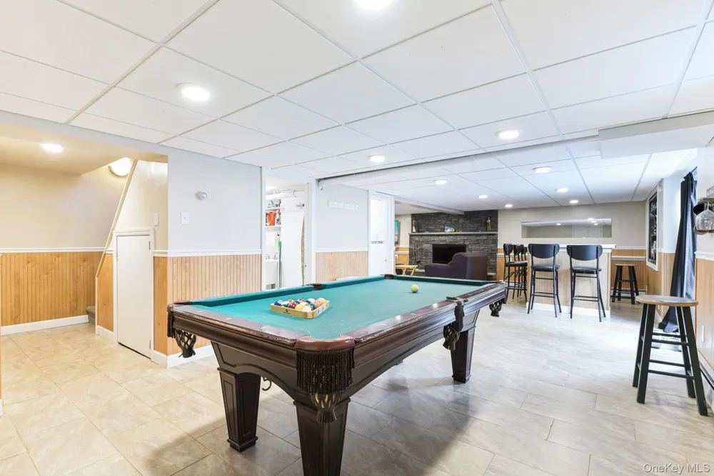 1010 Douglas Avenue Wantagh, NY 11793