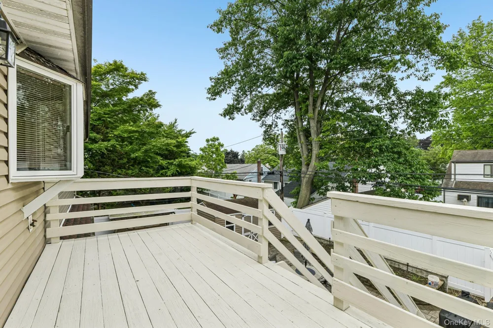 1010 Douglas Avenue Wantagh, NY 11793