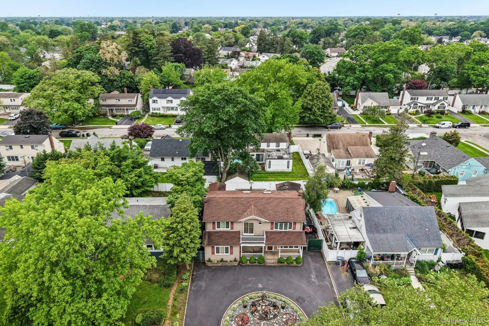 1010 Douglas Avenue Wantagh, NY 11793