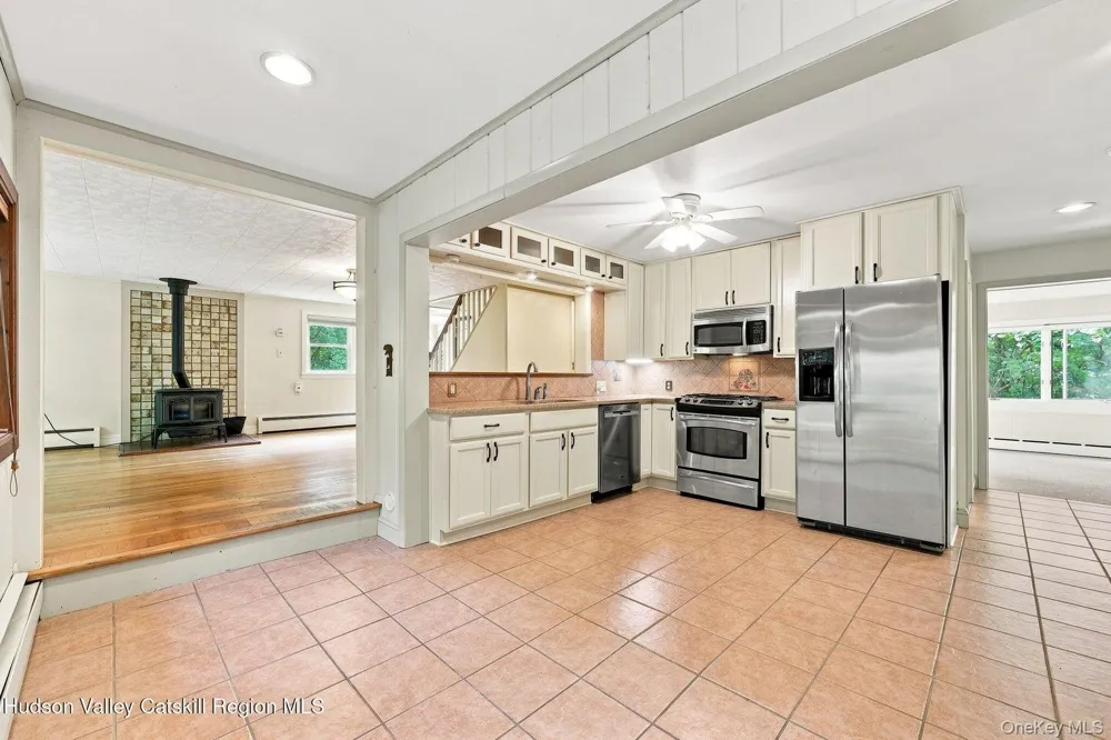 307 Old Kingston Road New Paltz, NY 12561