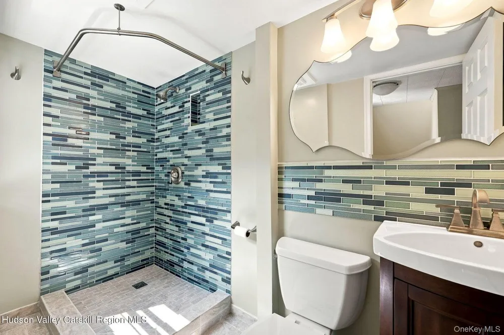 307 Old Kingston Road New Paltz, NY 12561