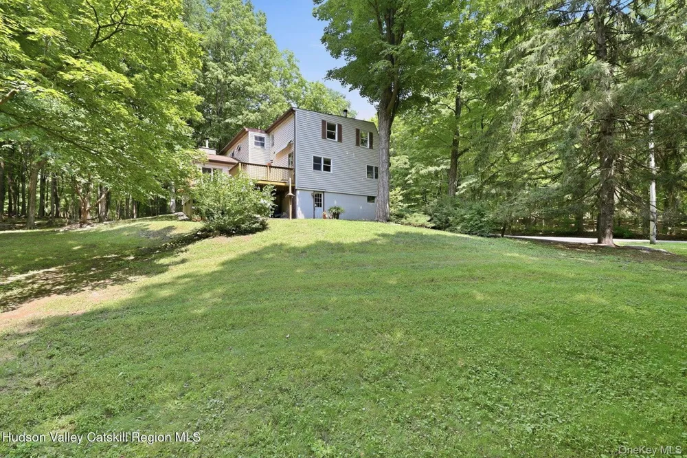 307 Old Kingston Road New Paltz, NY 12561