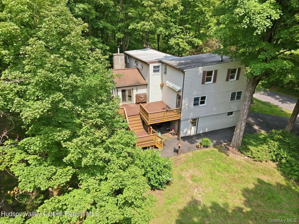 307 Old Kingston Road New Paltz, NY 12561