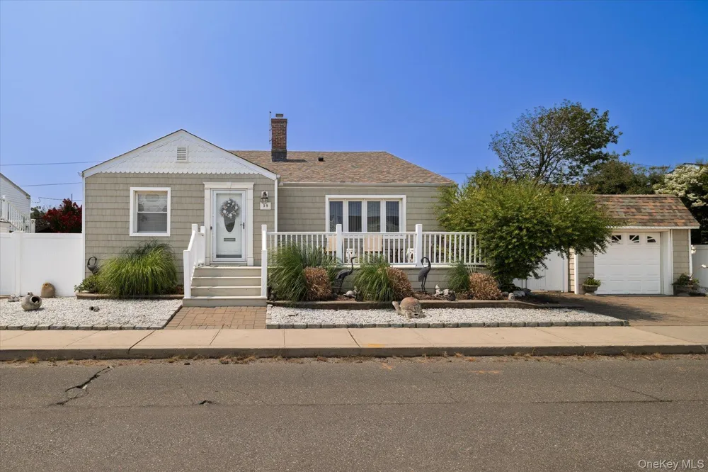 39 Vinton Street Long Beach, NY 11561