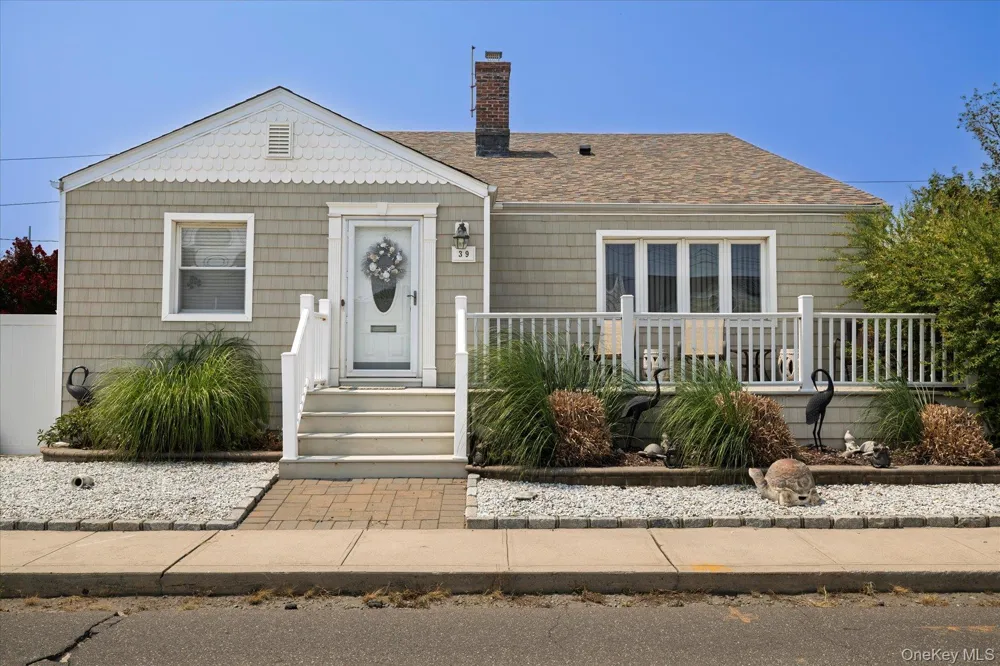 39 Vinton Street Long Beach, NY 11561