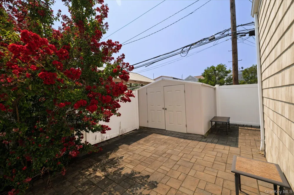 39 Vinton Street Long Beach, NY 11561