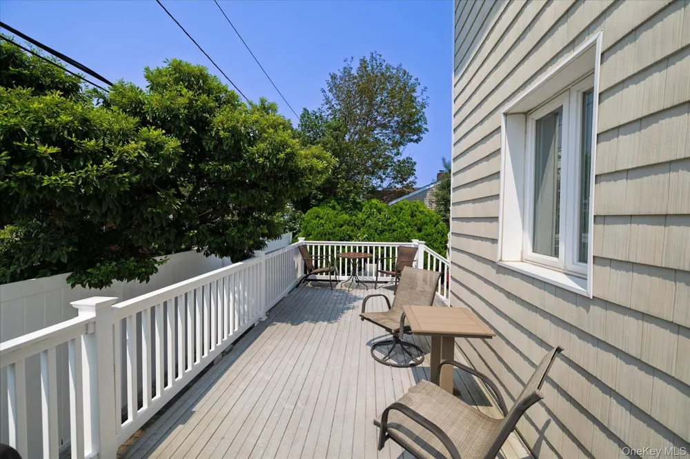 39 Vinton Street Long Beach, NY 11561