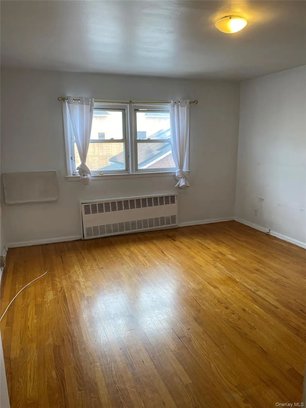 77 34 162nd Street #2 Fresh Meadows, NY 11366