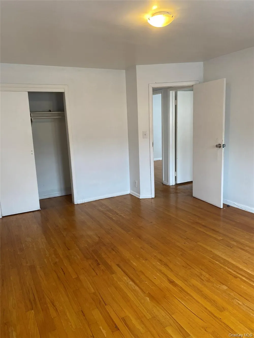 77 34 162nd Street #2 Fresh Meadows, NY 11366
